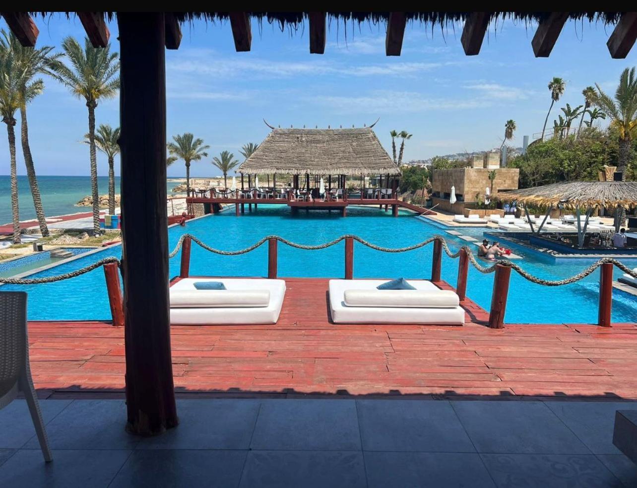 Jhotelresorts Дамур Екстериор снимка