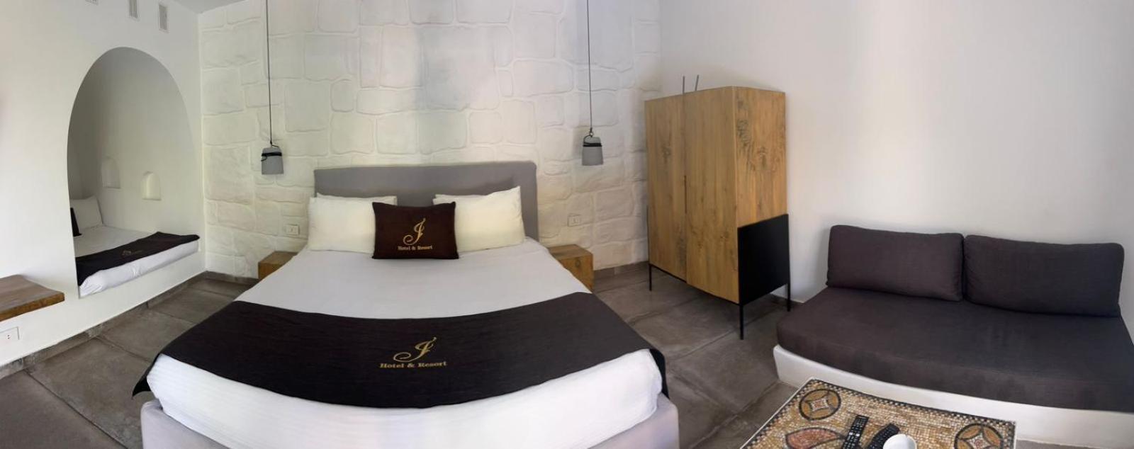 Jhotelresorts Дамур Екстериор снимка