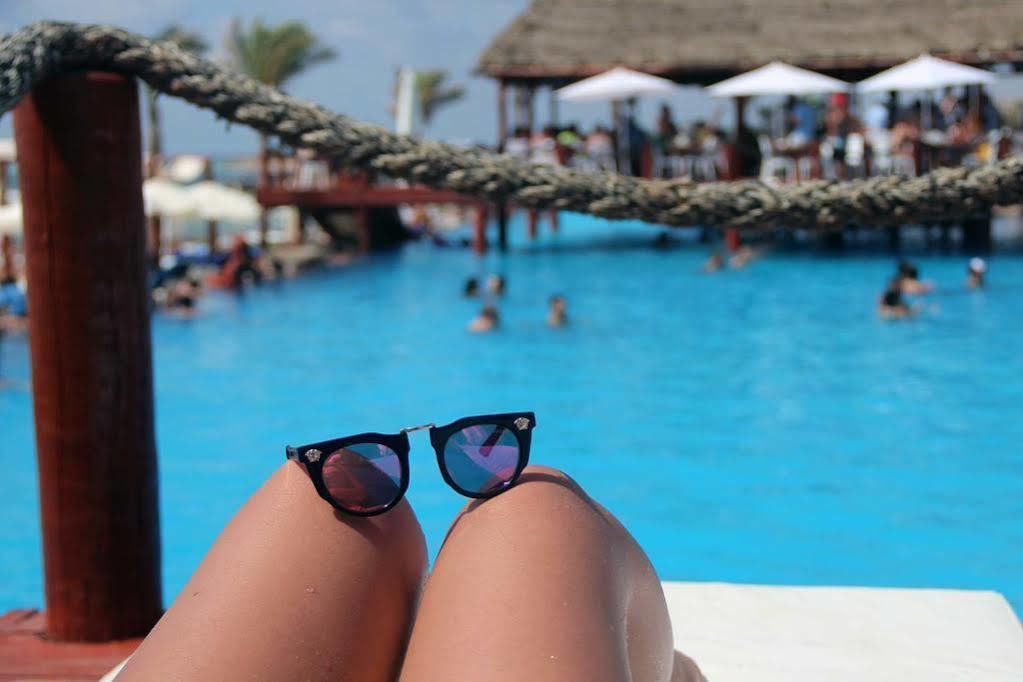 Jhotelresorts Дамур Екстериор снимка